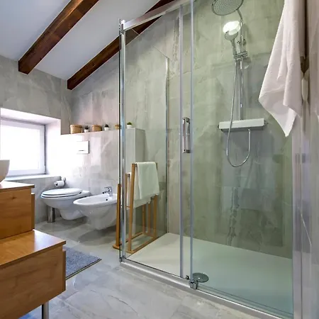 Apartament The Attic